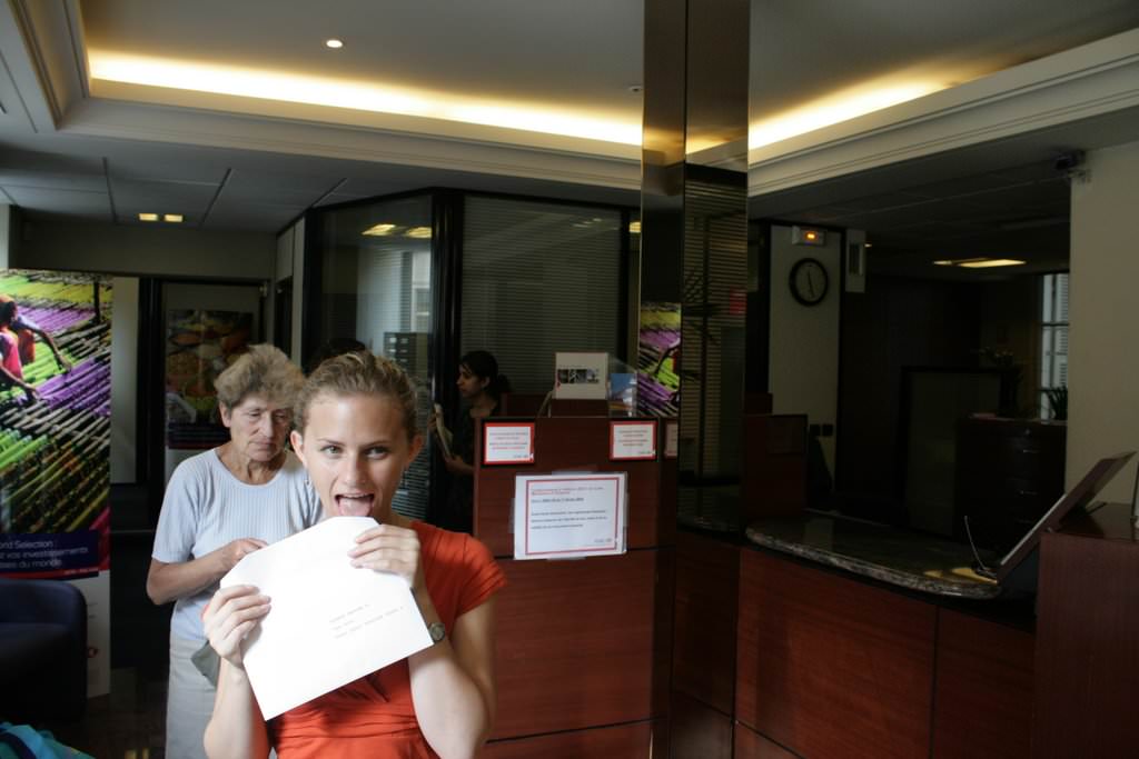 005.JPG