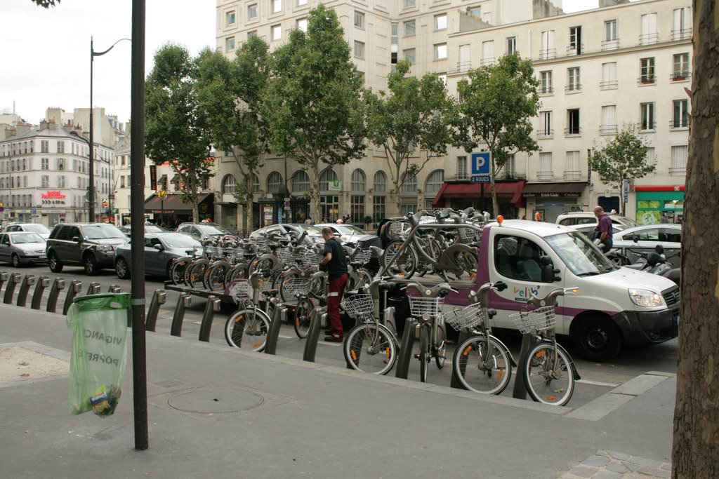 077-1.JPG