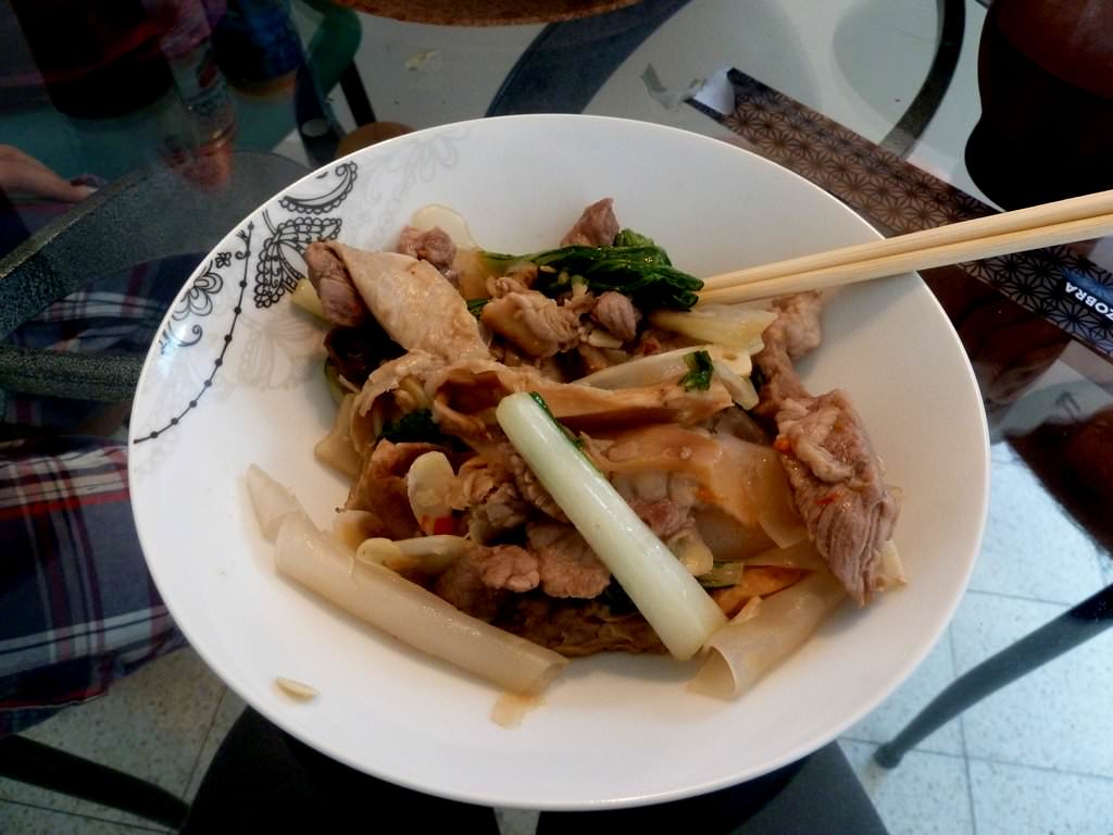 Stir-fry pork with Chinese greens, oyster mushrooms and almonds