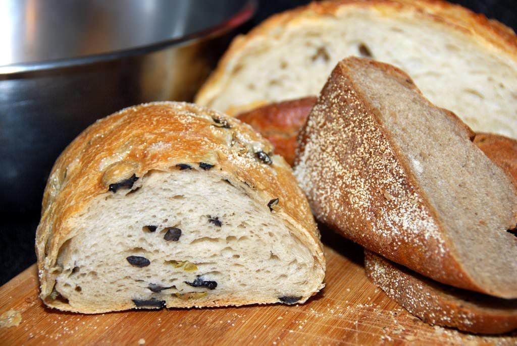 Olive bread