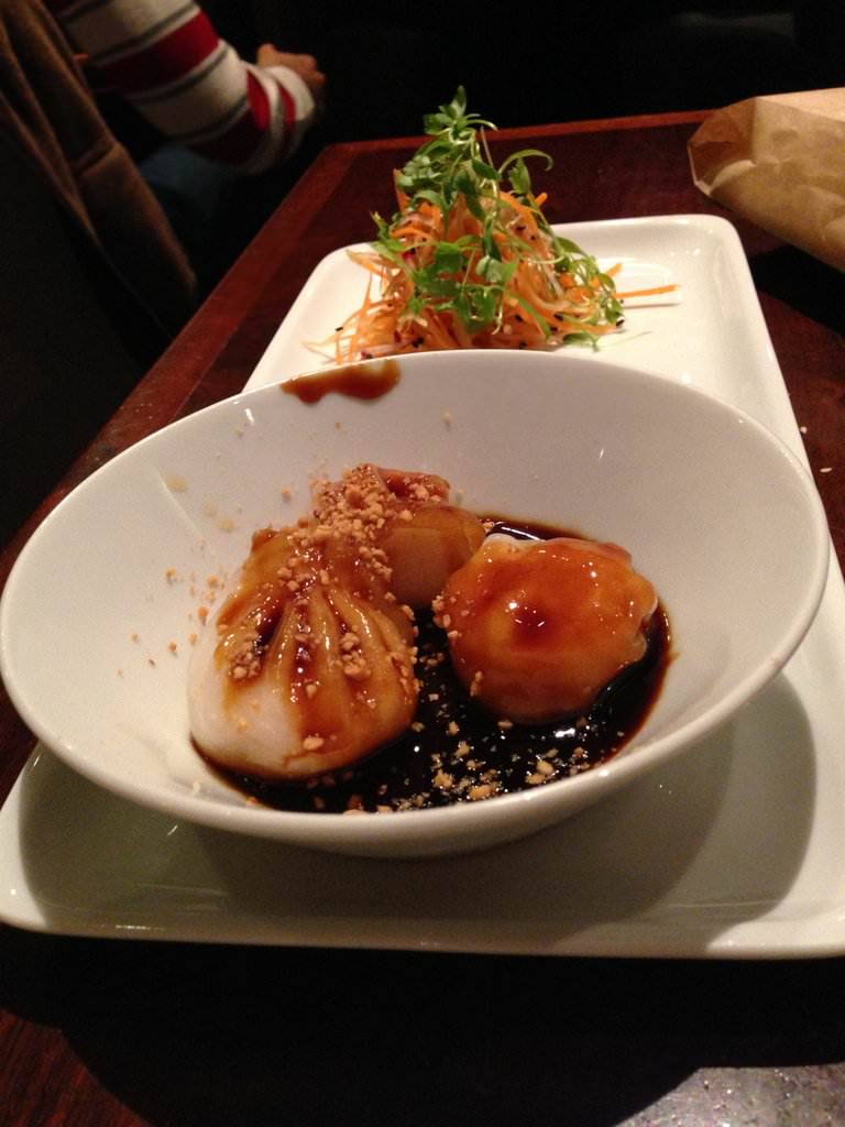 Dim-Sum filled with Shrimp and soy sauce. Too basic, like the frozen kind - it's not bad but ya' know...