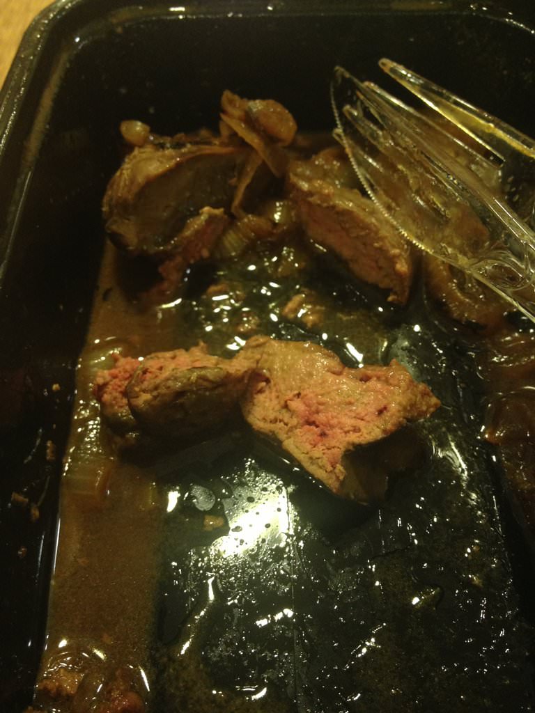 The livers were nice and pink inside, the sauce wasn't bad, too runny in my opinion. The fried were soggy and I donated them. I tasted the tahini and salad of Julia and it's definitely a better side dish. The pita was fresh and it was a lot of food.