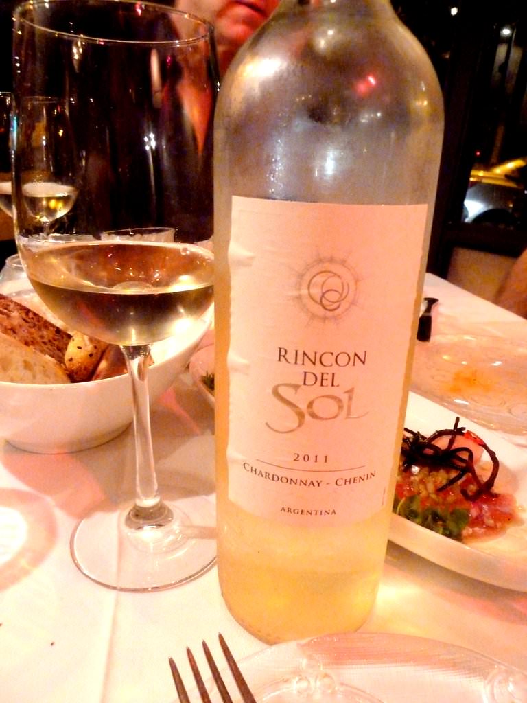 Rincon Del Sol 2011 Chardonnay Chenin, Argentina (98 NIS).
