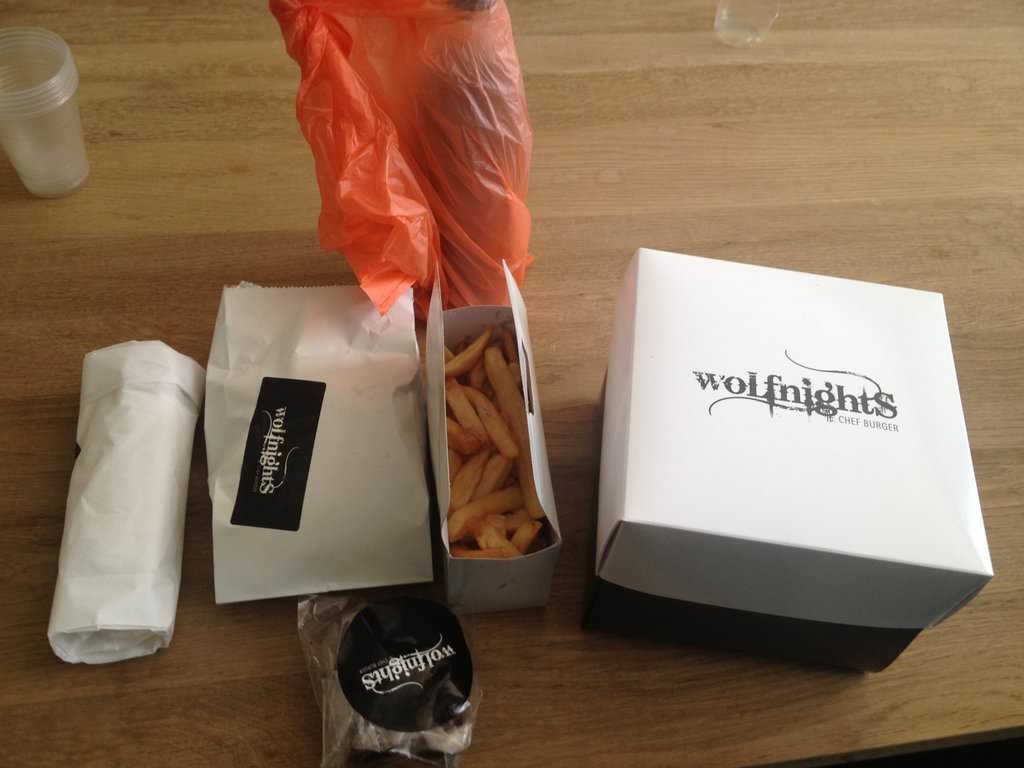 The packaging was very well taken care of, the box amazingly opens to this big black plating area where you supposed to put the fries and sauces.