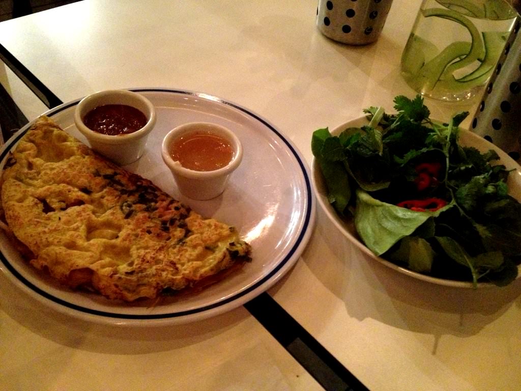 Ban Casio: Vietnamese coconut milk, rice flour and cumin crepe filled with pork, shrimp and sprouts and served with a selection of leaves and chili pepper spicy-sour naam chok dip sauce and peanut sauce (38 ILS). Great version of this classic dish.